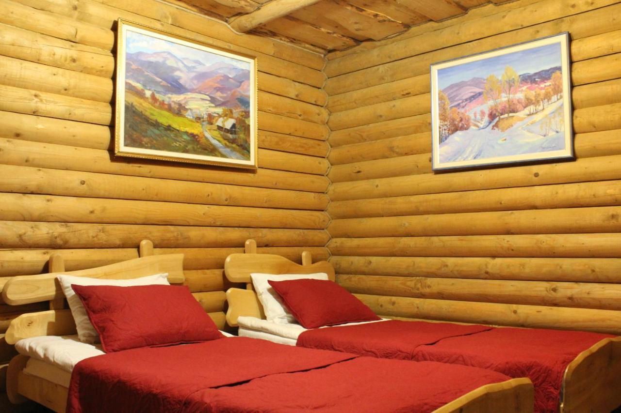 LiAn Family Hotel&Restaurant Volosyanka  Exterior foto